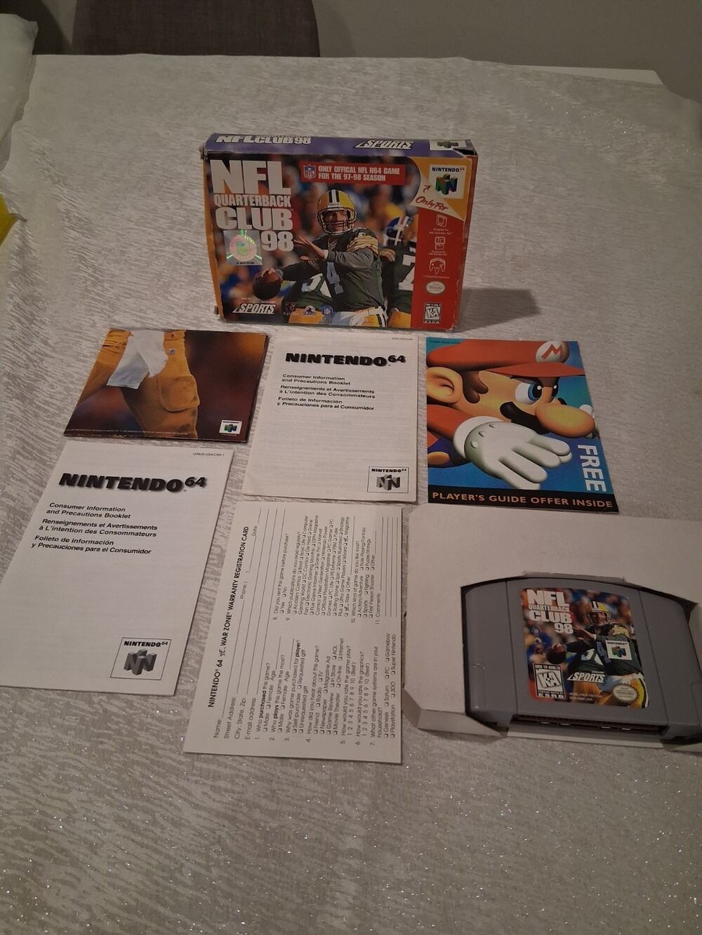 NFL Quarterback Club 98 Nintendo 64 N64 Game Authentic Complete In Box CIB Lot